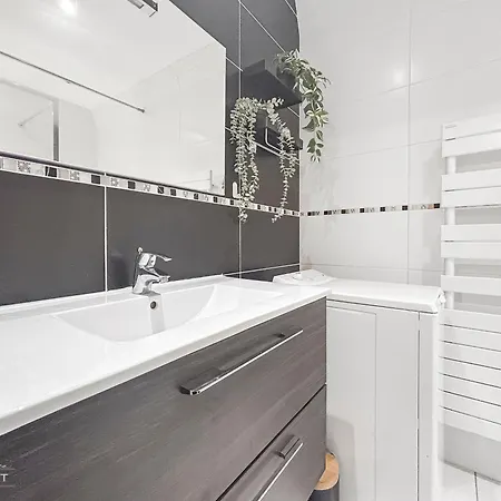 Loft Lumineux Proche De La Cathedrale Apartmán Mety
