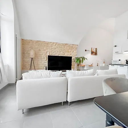 Loft Lumineux Proche De La Cathedrale Apartmán Mety