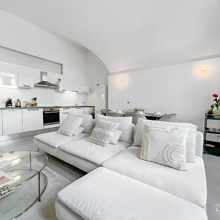 Loft Lumineux Proche De La Cathedrale Apartmán